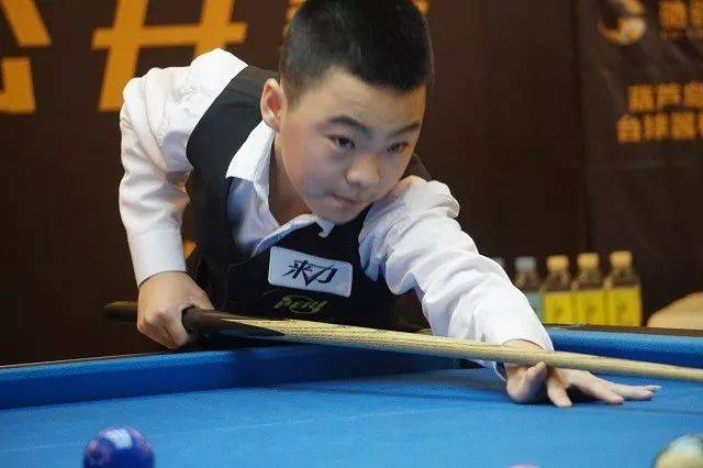 而姆巴佩的 而姆巴佩的