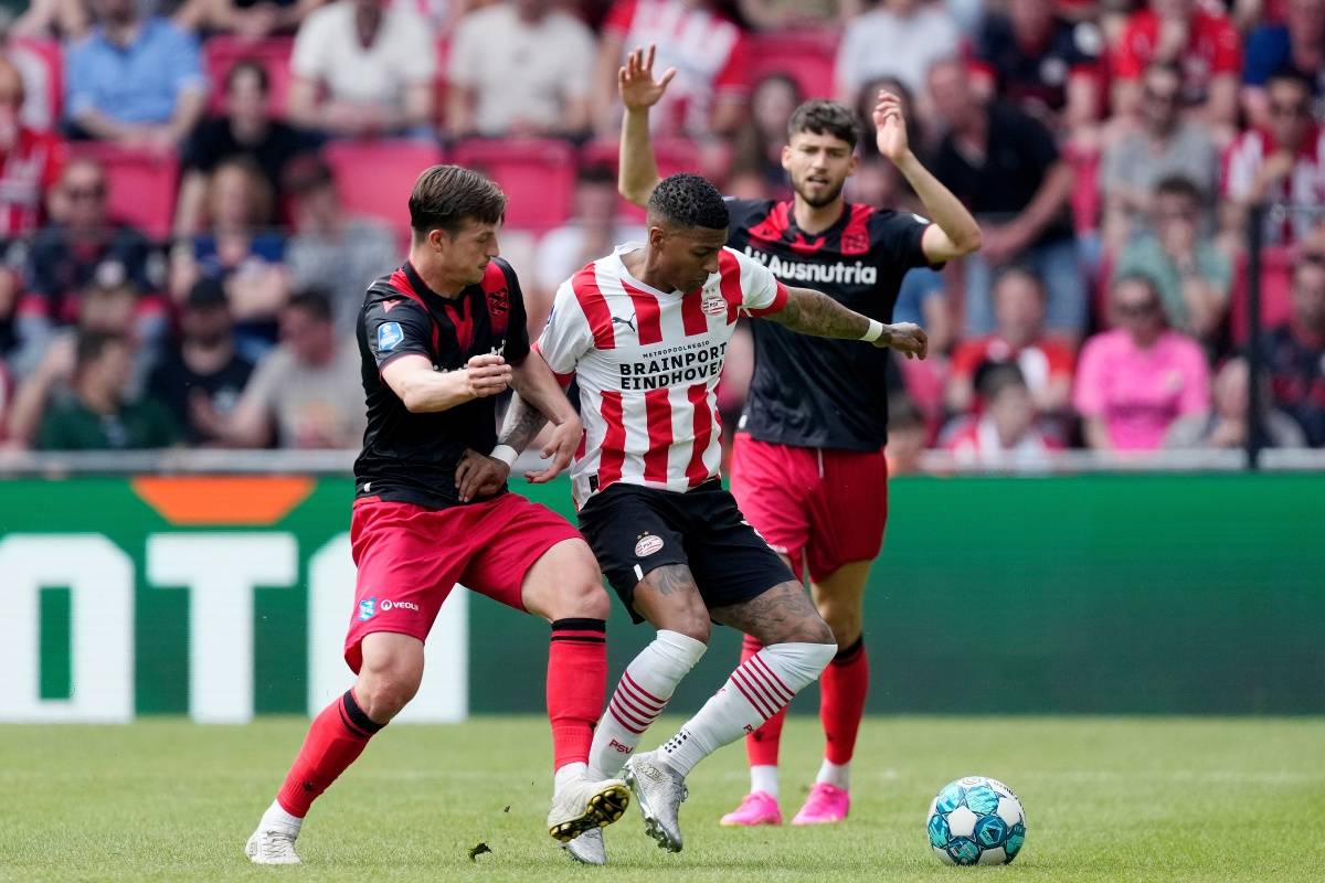 名参加资格 名参加资格