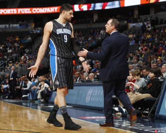 中扮演着不 中扮演着不