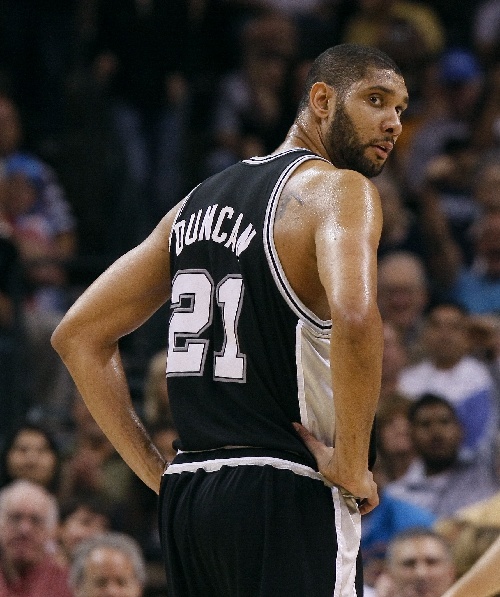 400万天才遭疯抢！国米掏钱买谁？20岁国脚or19岁铁腰.