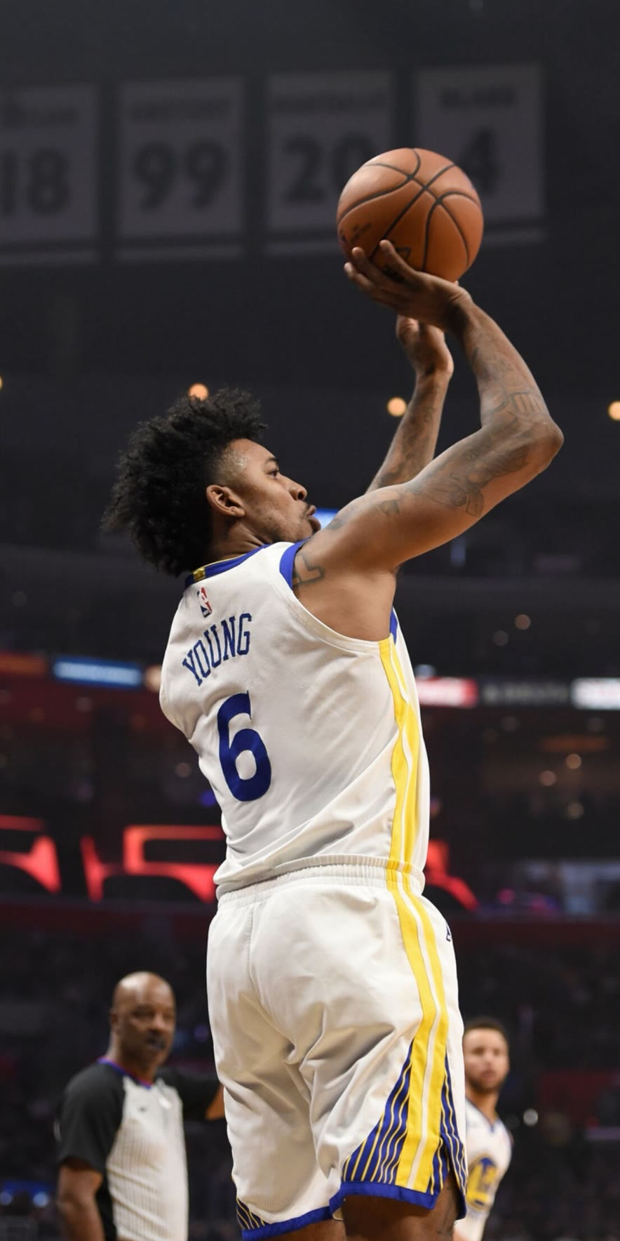 0球0助攻 0球0助攻