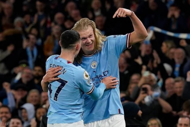 成功跻身半 成功跻身半