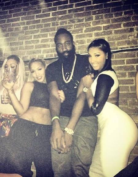 用和资产保 用和资产保